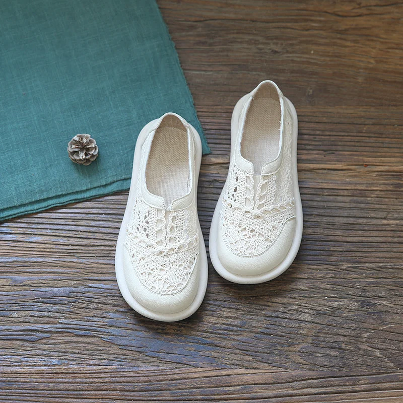 Unisex canvas sneakers with a breathable mesh liningWomen Retro Hollow Breathable Canvas Flats Unisex canvas sneakers with a breathable mesh liningWomen Retro Hollow Breathable Canvas Flats