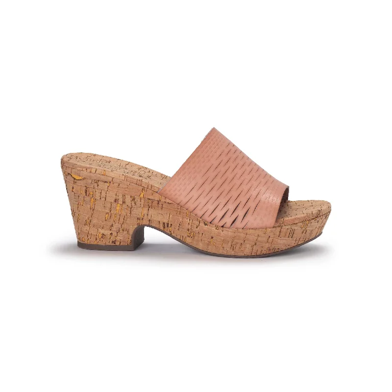 Elastic - Strap Women's Sandals with a Padded Toe in Teal for Easy On - and - OffElastic - Strap Women's Sandals with a Padded Toe in Teal for Easy On - and - OffBATA Women Platform Sandals Anella 761X385 Elastic - Strap Women's Sandals with a Padded Toe in Teal for Easy On - and - OffElastic - Strap Women's Sandals with a Padded Toe in Teal for Easy On - and - OffBATA Women Platform Sandals Anella 761X385