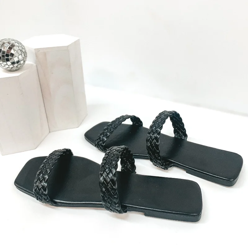 Anti - Slip Women's Sandals with a Grooved Sole in Green for Outdoor AdventuresUptown Stroll Braided Two Strap Slide On Sandals in Black Anti - Slip Women's Sandals with a Grooved Sole in Green for Outdoor AdventuresUptown Stroll Braided Two Strap Slide On Sandals in Black