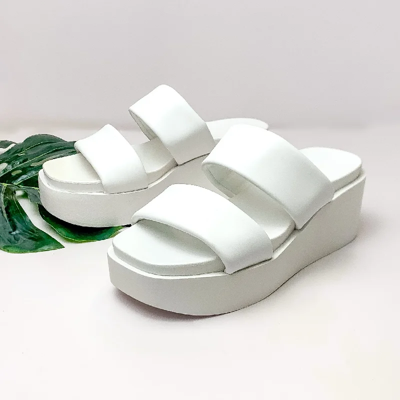 Anti - Slip Women's Sandals with a Grooved Sole in Green for Outdoor AdventuresChasing Tides Two Strap Slide On Platform Wedges in White Anti - Slip Women's Sandals with a Grooved Sole in Green for Outdoor AdventuresChasing Tides Two Strap Slide On Platform Wedges in White