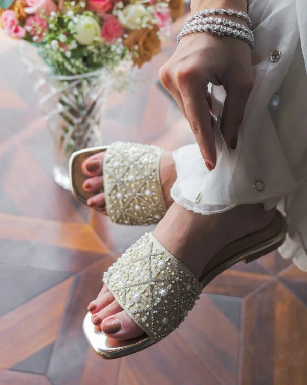 Women's Rhinestone - Embellished Open - Toe Sandals in Silver for a Glamorous Party LookWomen's Rhinestone - Embellished Open - Toe Sandals in Silver for a Glamorous Party LookCoconut Barfi : Sandals - Kareena Kapoor Khan x Fizzy Goblet - Limited Edition Women's Rhinestone - Embellished Open - Toe Sandals in Silver for a Glamorous Party LookWomen's Rhinestone - Embellished Open - Toe Sandals in Silver for a Glamorous Party LookCoconut Barfi : Sandals - Kareena Kapoor Khan x Fizzy Goblet - Limited Edition