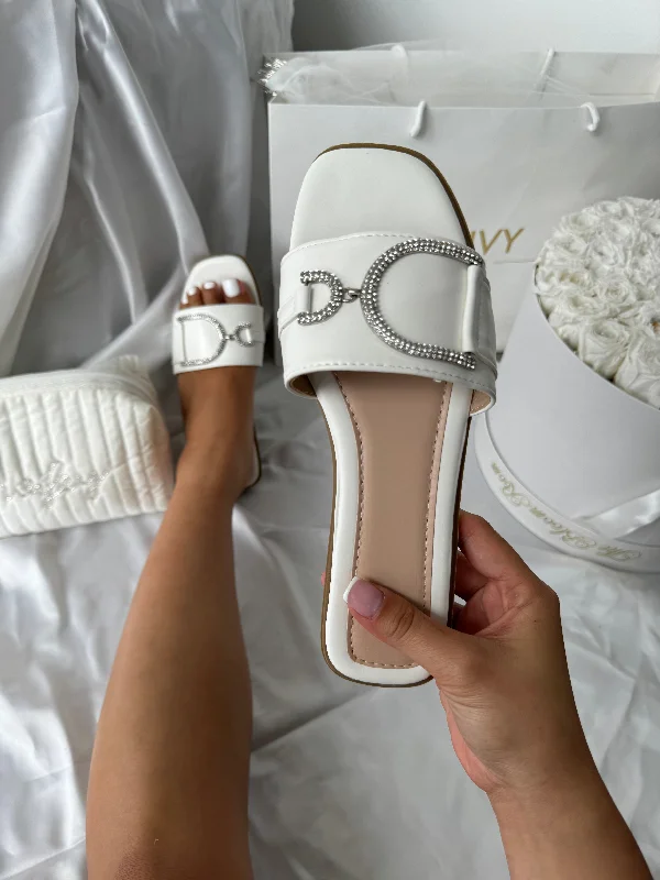 Women's Strappy Gladiator Sandals with Buckle Closures in Tan for a Boho LookWomen's Strappy Gladiator Sandals with Buckle Closures in Tan for a Boho LookDIDI DIAMANTE WHITE BUCKLE SLIDERS Women's Strappy Gladiator Sandals with Buckle Closures in Tan for a Boho LookWomen's Strappy Gladiator Sandals with Buckle Closures in Tan for a Boho LookDIDI DIAMANTE WHITE BUCKLE SLIDERS