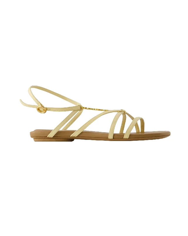 Women's Strappy Gladiator Sandals with Buckle Closures in Tan for a Boho LookPralu P Sandals - Jacquemus - Leather - Ivory Women's Strappy Gladiator Sandals with Buckle Closures in Tan for a Boho LookPralu P Sandals - Jacquemus - Leather - Ivory
