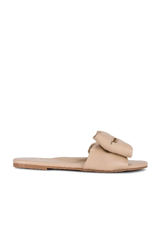Women's Flat Slide Sandals with a Memory Foam Insole in White for All - Day ComfortWomen's Flat Slide Sandals with a Memory Foam Insole in White for All - Day ComfortRafie Bow Slide Sandal In Bistro Women's Flat Slide Sandals with a Memory Foam Insole in White for All - Day ComfortWomen's Flat Slide Sandals with a Memory Foam Insole in White for All - Day ComfortRafie Bow Slide Sandal In Bistro