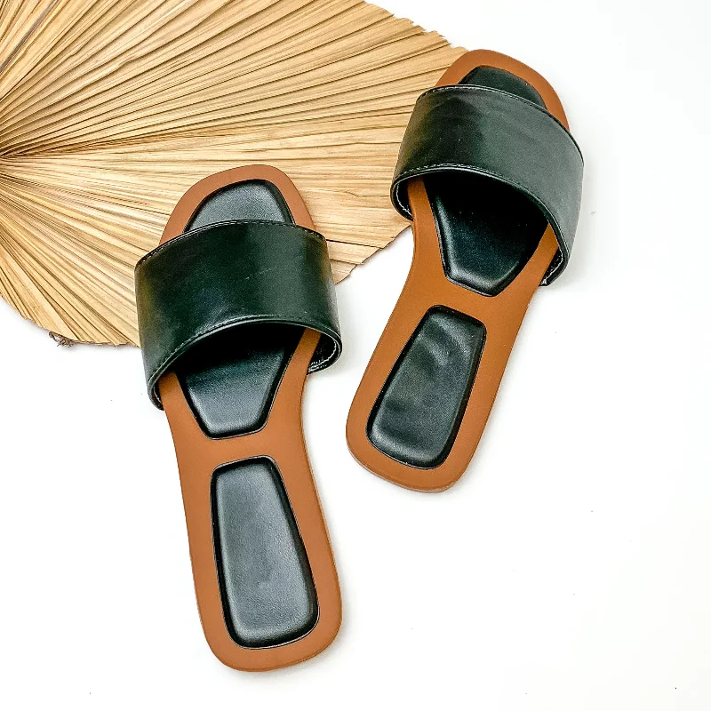 Women's Sandals with a Glitter - Coated Strap in Gold for a Sparkly Summer OutfitCraving Summer Slide On Sandals in Black Women's Sandals with a Glitter - Coated Strap in Gold for a Sparkly Summer OutfitCraving Summer Slide On Sandals in Black