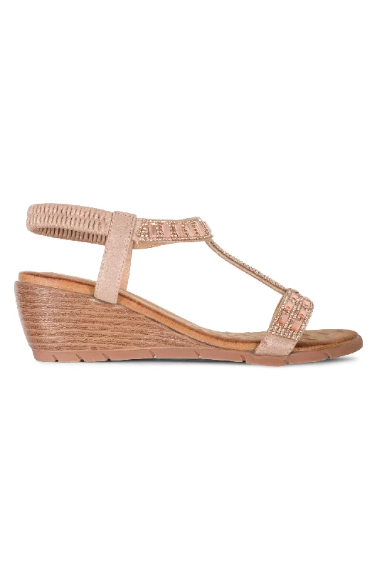Women's Thong Sandals with a Beaded Design in Multicolor for a Beachy AestheticWomen's Thong Sandals with a Beaded Design in Multicolor for a Beachy AestheticT-bar Gemstone Sandal | ROSE | MACIE AB Women's Thong Sandals with a Beaded Design in Multicolor for a Beachy AestheticWomen's Thong Sandals with a Beaded Design in Multicolor for a Beachy AestheticT-bar Gemstone Sandal | ROSE | MACIE AB