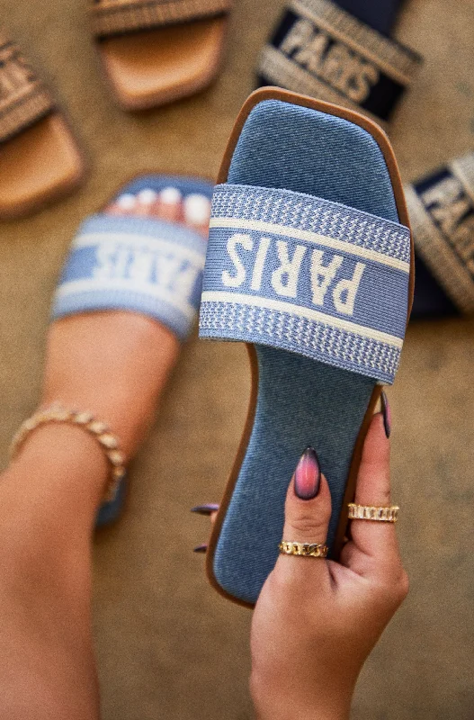 Elastic - Strap Women's Sandals with a Padded Toe in Teal for Easy On - and - OffTravel Memories Slip On Sandals - Blue Elastic - Strap Women's Sandals with a Padded Toe in Teal for Easy On - and - OffTravel Memories Slip On Sandals - Blue