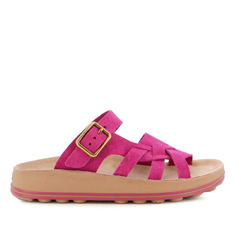 Women's Thong Sandals with a Beaded Design in Multicolor for a Beachy AestheticWomen's Alessia Sandal In Fuschia