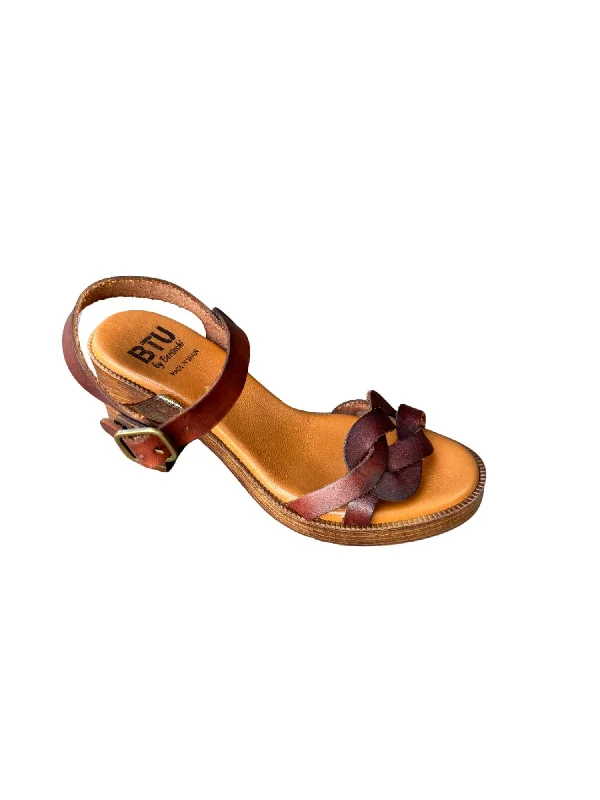 Women's Thong Sandals with a Beaded Design in Multicolor for a Beachy AestheticWomen's Thong Sandals with a Beaded Design in Multicolor for a Beachy AestheticWomen's Paula Sandal In Moka Women's Thong Sandals with a Beaded Design in Multicolor for a Beachy AestheticWomen's Thong Sandals with a Beaded Design in Multicolor for a Beachy AestheticWomen's Paula Sandal In Moka