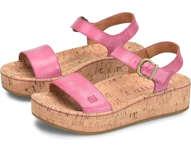 Women's Sandals with a Wedge Heel and a Tassel Detail in Orange for a Trendy LookWomen's Sandals with a Wedge Heel and a Tassel Detail in Orange for a Trendy LookWomen's Sari Platform Sandal In Pink