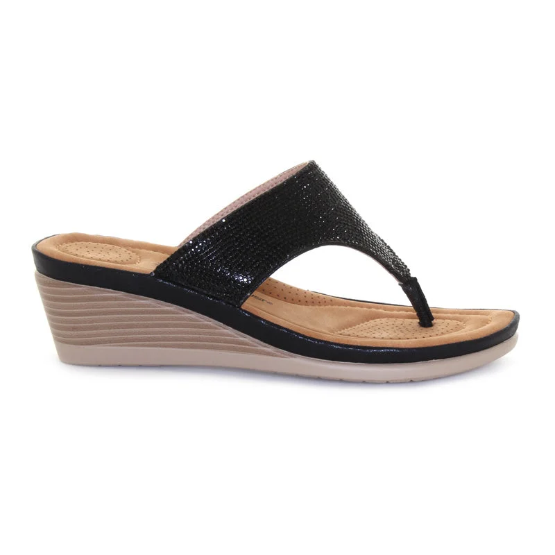 Women's Sandals with a Floral - Printed Upper in Pink for a Feminine Spring LookWomen's Sandals with a Floral - Printed Upper in Pink for a Feminine Spring LookWomens Suzy Sandal Women's Sandals with a Floral - Printed Upper in Pink for a Feminine Spring LookWomen's Sandals with a Floral - Printed Upper in Pink for a Feminine Spring LookWomens Suzy Sandal