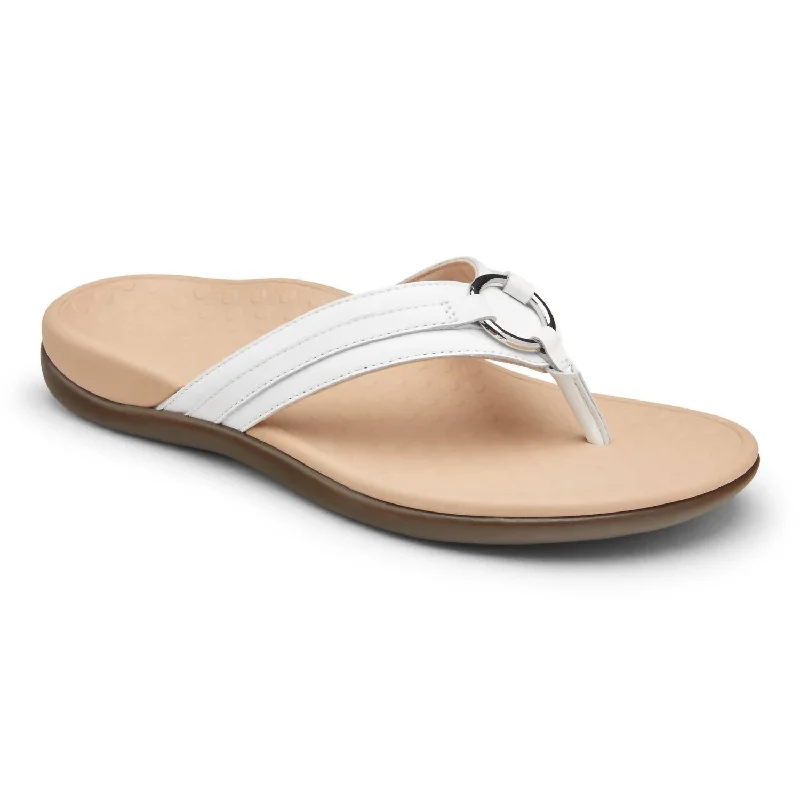 Women's Flat Slide Sandals with a Memory Foam Insole in White for All - Day ComfortWomen's Flat Slide Sandals with a Memory Foam Insole in White for All - Day ComfortWomen's Tide Aloe Flip Flop Sandal In White Women's Flat Slide Sandals with a Memory Foam Insole in White for All - Day ComfortWomen's Flat Slide Sandals with a Memory Foam Insole in White for All - Day ComfortWomen's Tide Aloe Flip Flop Sandal In White