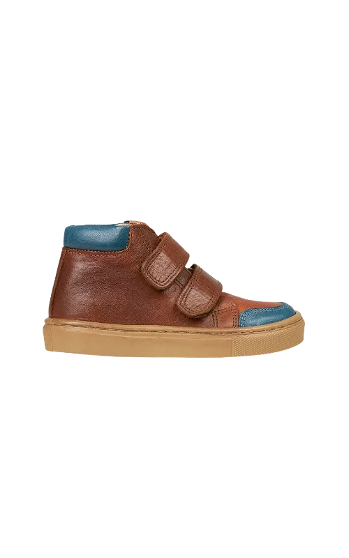 Retro - Style Women's Sneakers in Pastel Colors for a Nostalgic and Fashionable VibeSneaker - Color Block Petroleum Retro - Style Women's Sneakers in Pastel Colors for a Nostalgic and Fashionable VibeSneaker - Color Block Petroleum