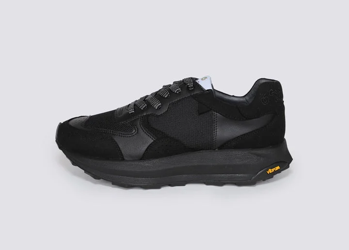 Vegan - Friendly Women's Sneakers Made from Recycled Materials for an Eco - Conscious ChoiceBaber-GV Sneaker in Black from Good Guys Vegan - Friendly Women's Sneakers Made from Recycled Materials for an Eco - Conscious ChoiceBaber-GV Sneaker in Black from Good Guys