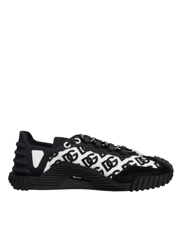 Foldable Women's Travel Sneakers for Compact Storage in LuggageDolce & Gabbana  Logo Lace Up Low Top NS1 Sneakers Women's Shoes (Pre-Owned)