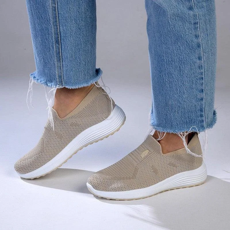 Retro - Style Women's Sneakers in Pastel Colors for a Nostalgic and Fashionable VibeSoft Style By Hush Puppies Holden Mélange Sneaker - Natural Retro - Style Women's Sneakers in Pastel Colors for a Nostalgic and Fashionable VibeSoft Style By Hush Puppies Holden Mélange Sneaker - Natural