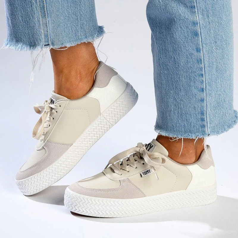 Retro - Style Women's Sneakers in Pastel Colors for a Nostalgic and Fashionable VibeTomy Livia Sneaker - Grey Retro - Style Women's Sneakers in Pastel Colors for a Nostalgic and Fashionable VibeTomy Livia Sneaker - Grey
