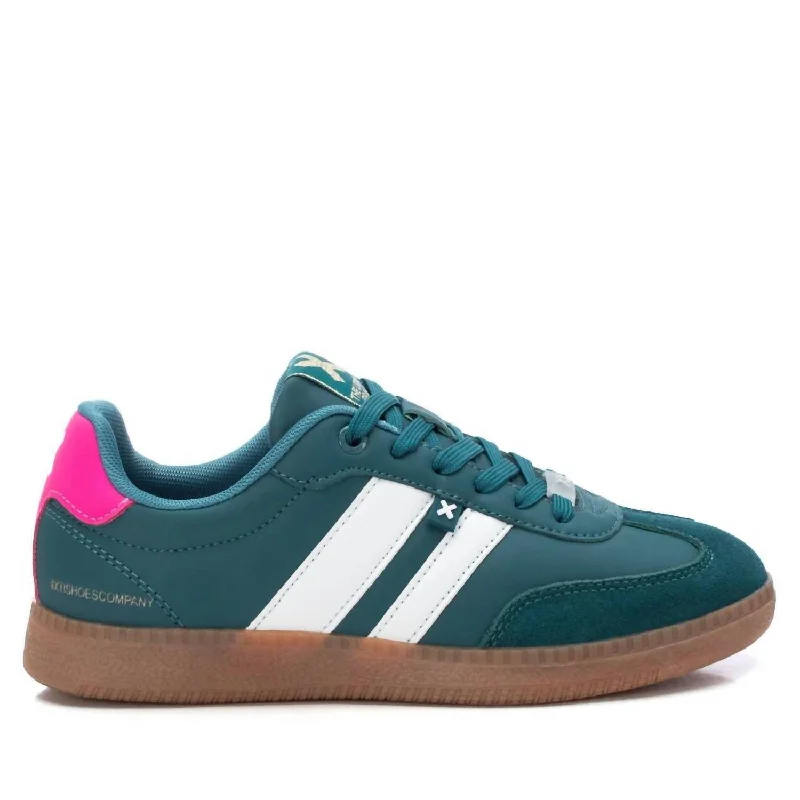 Women's Sneakers with Adjustable Straps for a Customized Fit During High - Impact ExercisesWomen's Casual Sneakers In Green Women's Sneakers with Adjustable Straps for a Customized Fit During High - Impact ExercisesWomen's Casual Sneakers In Green