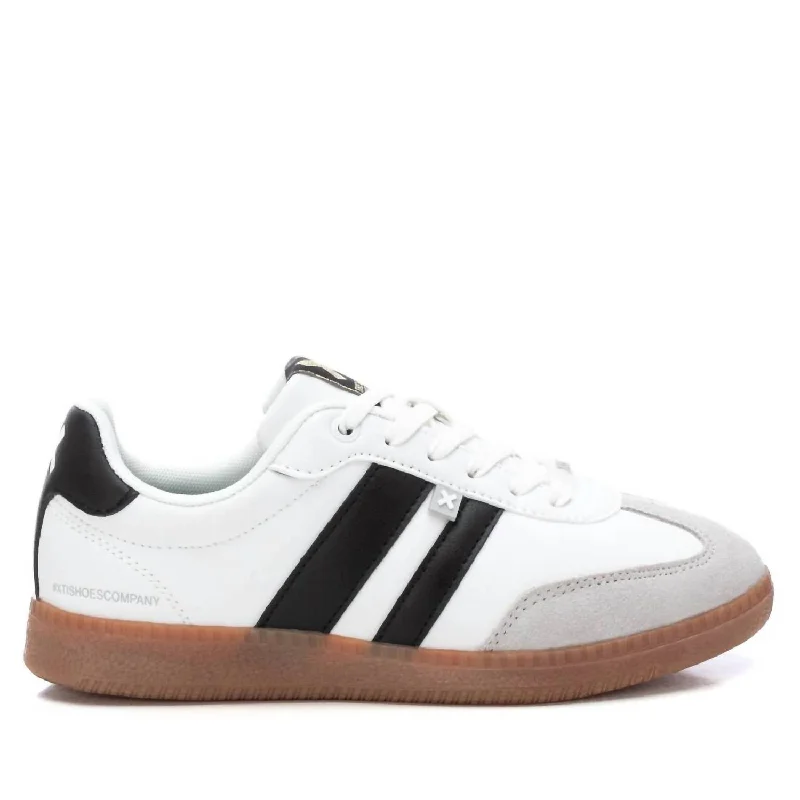 Women's Sneakers with Memory Foam Insoles for Exceptional Cushioning and ComfortWomen's Casual Sneakers In White Women's Sneakers with Memory Foam Insoles for Exceptional Cushioning and ComfortWomen's Casual Sneakers In White
