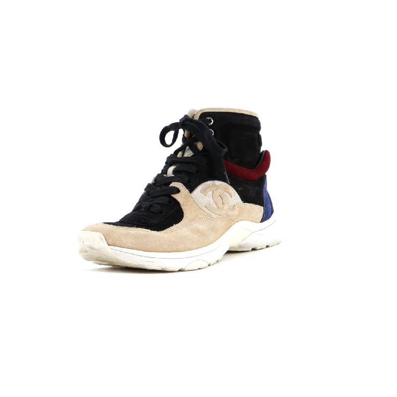 Retro - Style Women's Sneakers in Pastel Colors for a Nostalgic and Fashionable VibeWomen's CC High-Top Sneakers Suede and Leather Retro - Style Women's Sneakers in Pastel Colors for a Nostalgic and Fashionable VibeWomen's CC High-Top Sneakers Suede and Leather