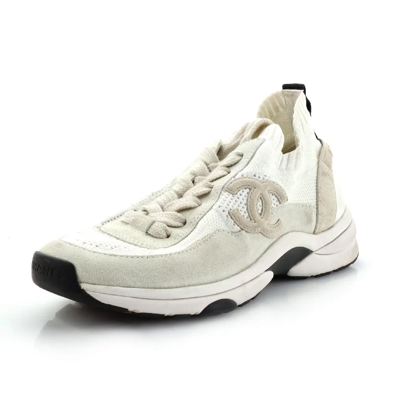 Smart - Tech Women's Sneakers with Fitness Tracking Features for Active Lifestyle EnthusiastsWomen's CC Low-Top Sneakers Suede and Knit Fabric Smart - Tech Women's Sneakers with Fitness Tracking Features for Active Lifestyle EnthusiastsWomen's CC Low-Top Sneakers Suede and Knit Fabric