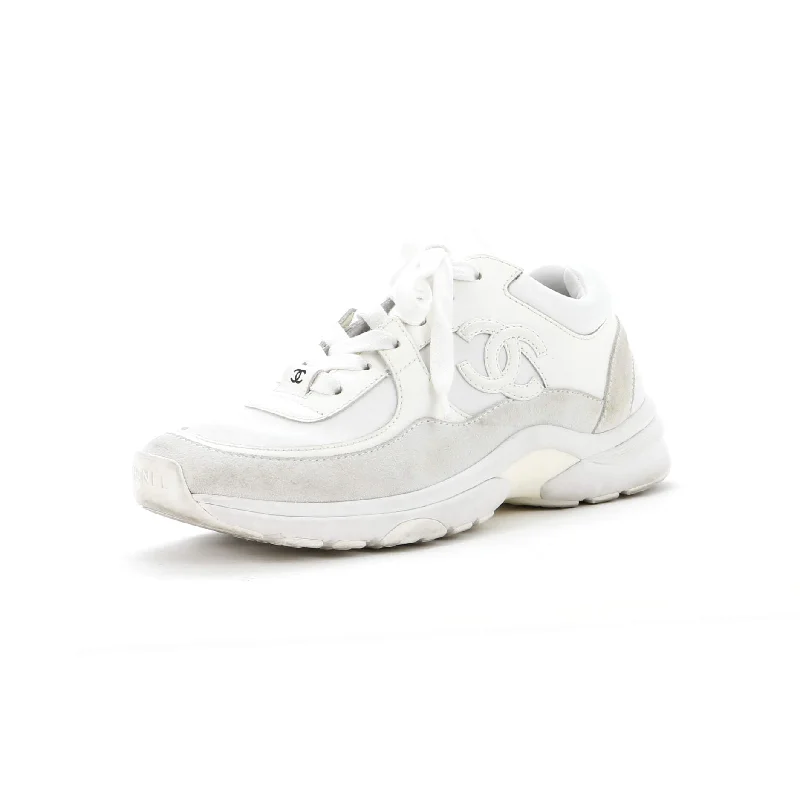 Women's Sneakers with Removable Insoles for Easy Cleaning and CustomizationWomen's CC Low-Top Sneakers Suede with Leather and Nylon Women's Sneakers with Removable Insoles for Easy Cleaning and CustomizationWomen's CC Low-Top Sneakers Suede with Leather and Nylon
