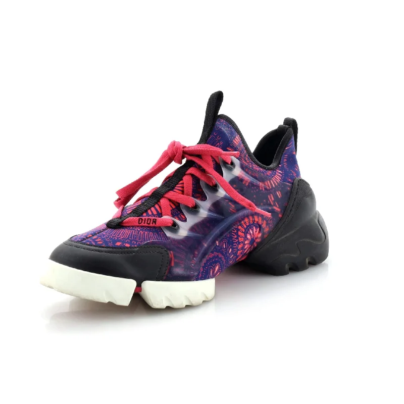 Women's Sneakers with Removable Insoles for Easy Cleaning and CustomizationWomen's D-Connect Sneakers Printed Technical Fabric Women's Sneakers with Removable Insoles for Easy Cleaning and CustomizationWomen's D-Connect Sneakers Printed Technical Fabric