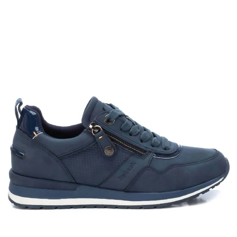 High - Top Women's Leather Sneakers in Black for a Stylish and Durable OptionWomen's Trainer Sneakers In Blue High - Top Women's Leather Sneakers in Black for a Stylish and Durable OptionWomen's Trainer Sneakers In Blue